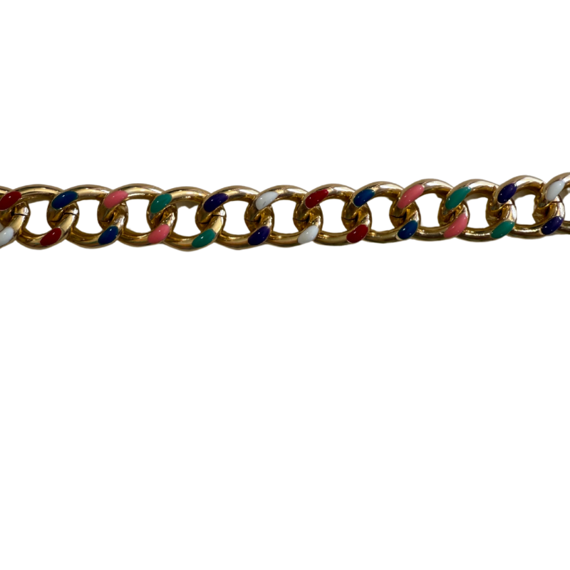 Tricolored hat chain