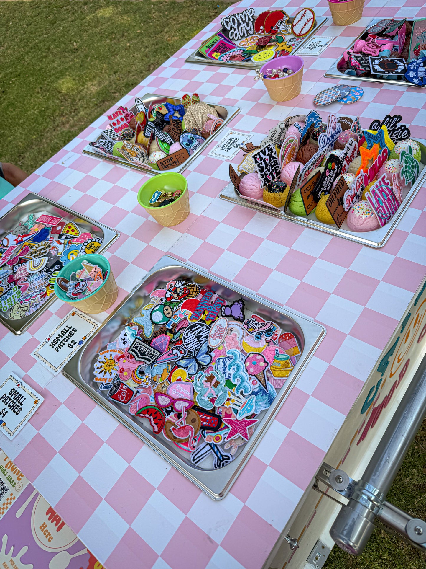 POP UPS